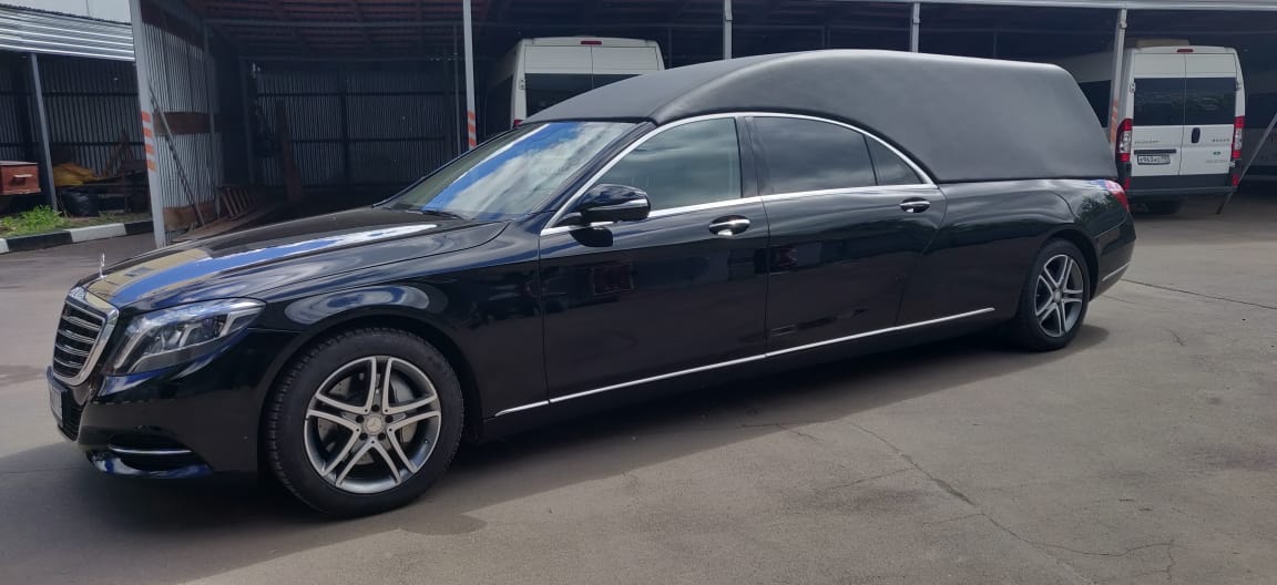 Аренда катафалка Mercedes