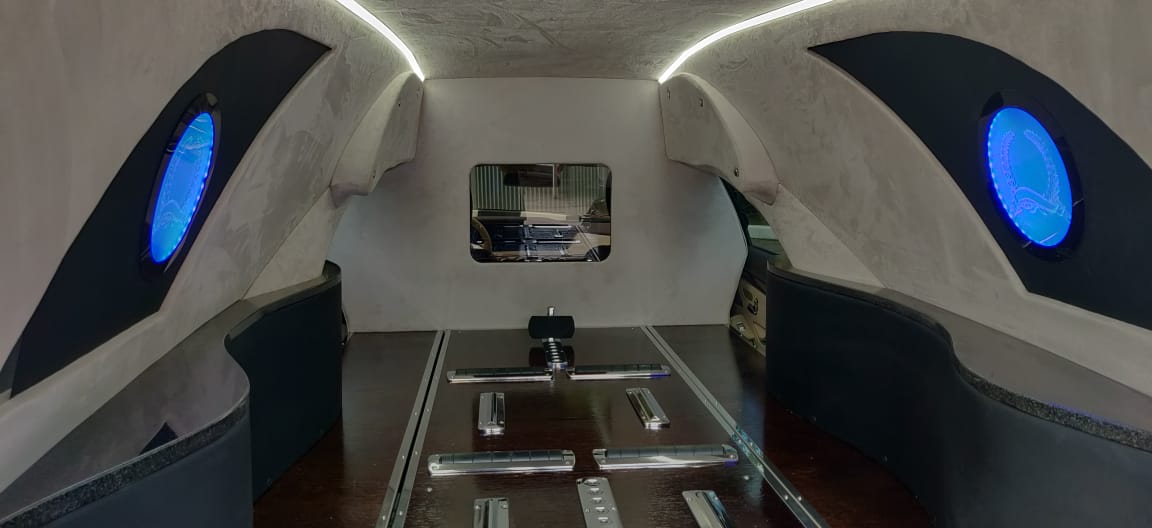 Аренда катафалка Mercedes